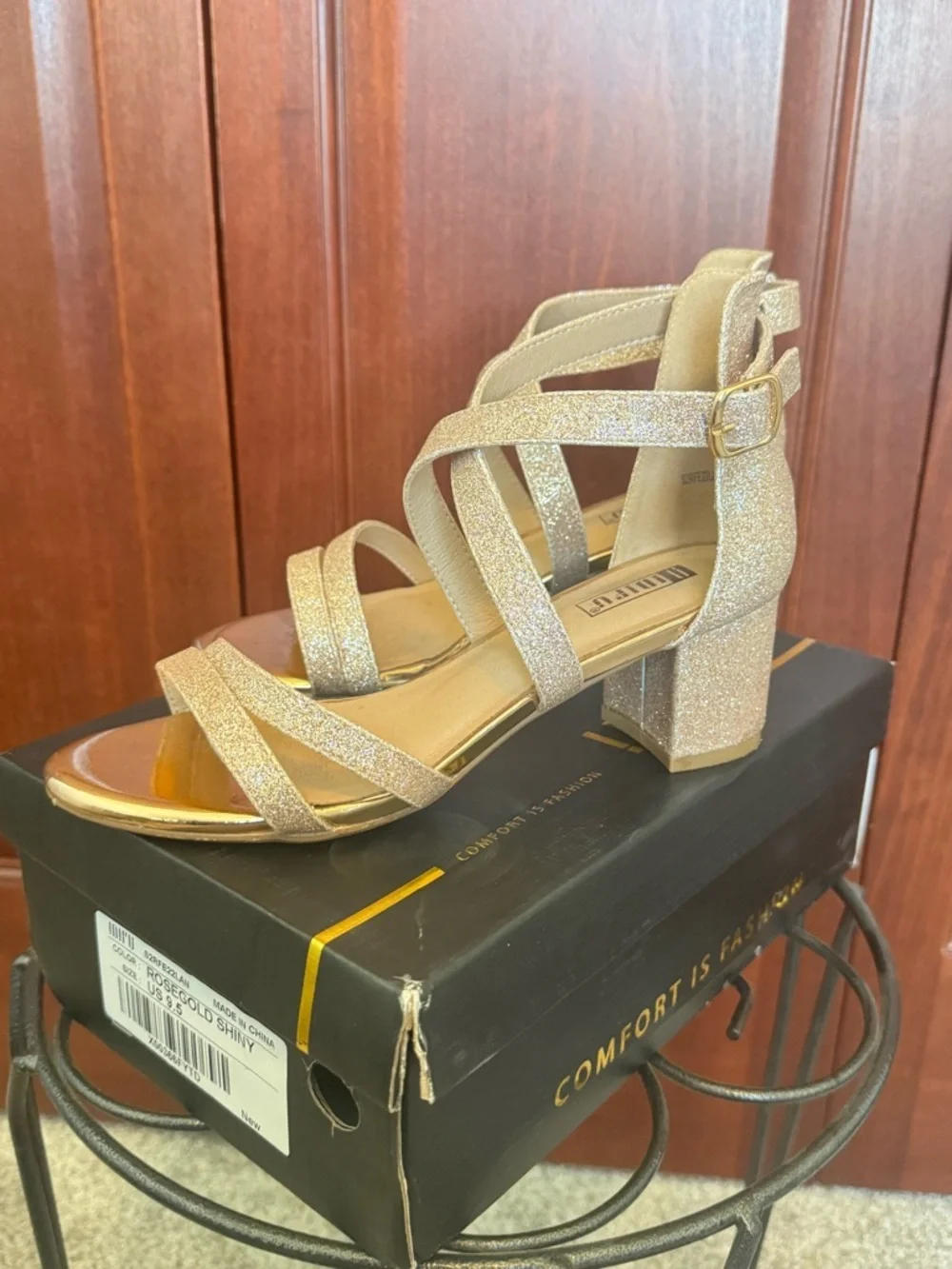 IDIFU Rose Gold Glitter Strappy Block Heel Sandals